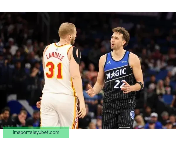 比塔泽恶犯遭驱逐 丹尼尔斯为队友出头吃T 引发场上冲突